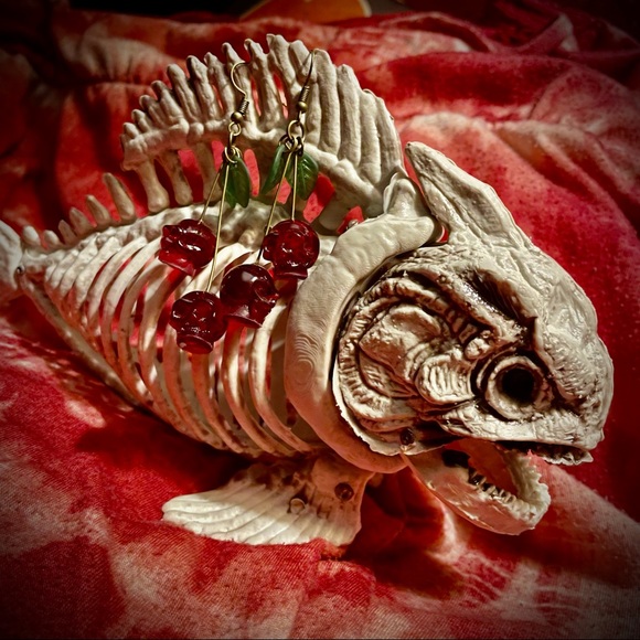 💥2 for $20!!💥🍒💀🍒 Cherry “Skull” Earrings 🍒💀🍒 - Picture 2 of 6